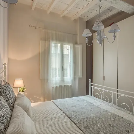 Apartment Florence- Santa Maria Novella